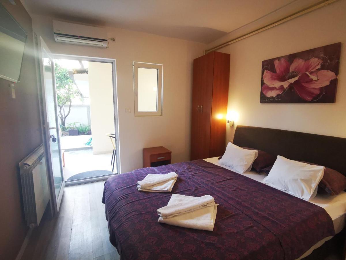Radovic Apartments Budva Zimmer foto
