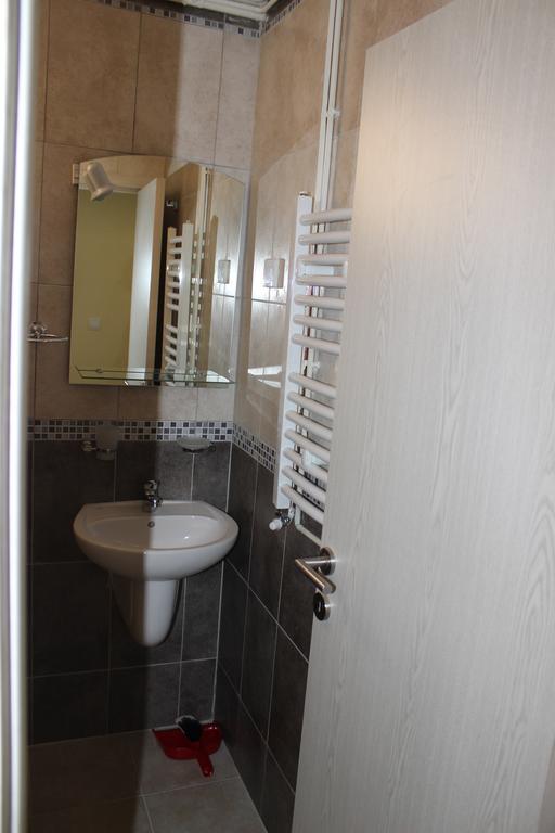Radovic Apartments Budva Zimmer foto